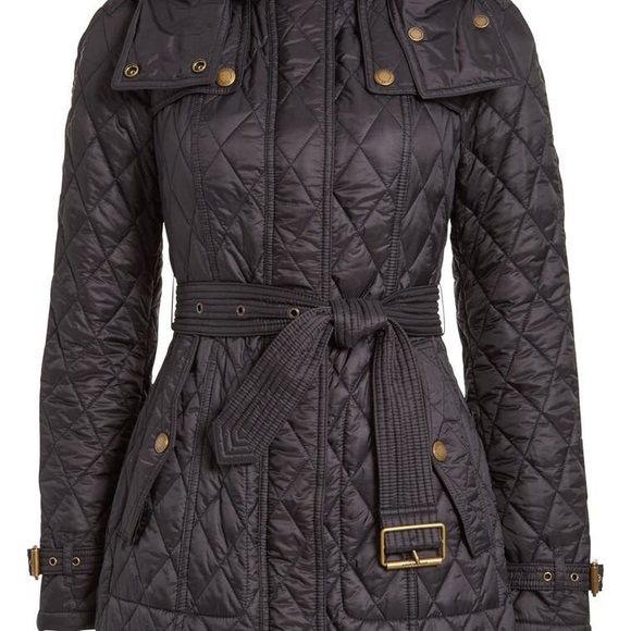 SOLD Burberry Finsbridge Belted Quilted Jacket - Picture 2 of 7